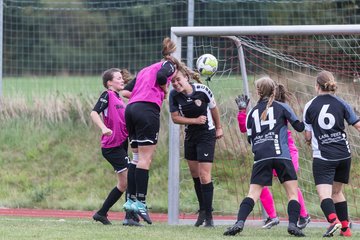 Bild 288 - Frauen Grossenasper SV - SV Steinhorst/Labenz : Ergebnis: 1:3